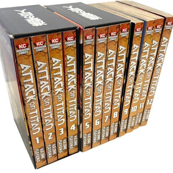 ATTACK ON TITAN English Manga Box Sets Seasons 1 & 2 Books 1-12 Great Condition - Picture 1 of 14